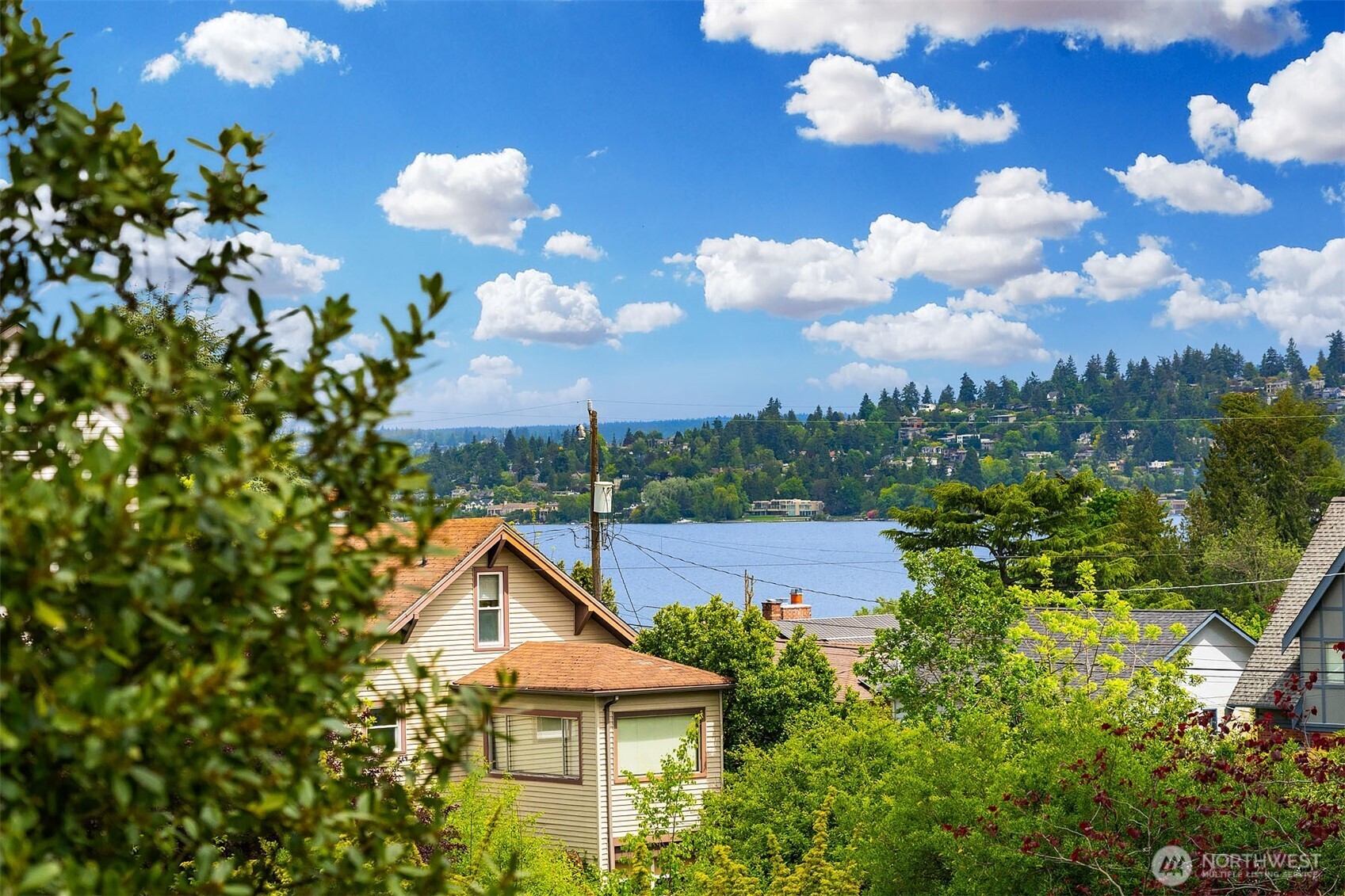 property viewer photo 25