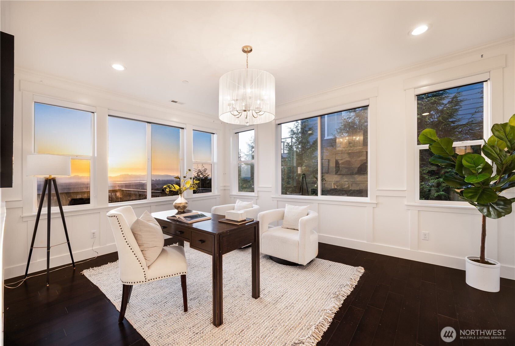 property viewer photo 19