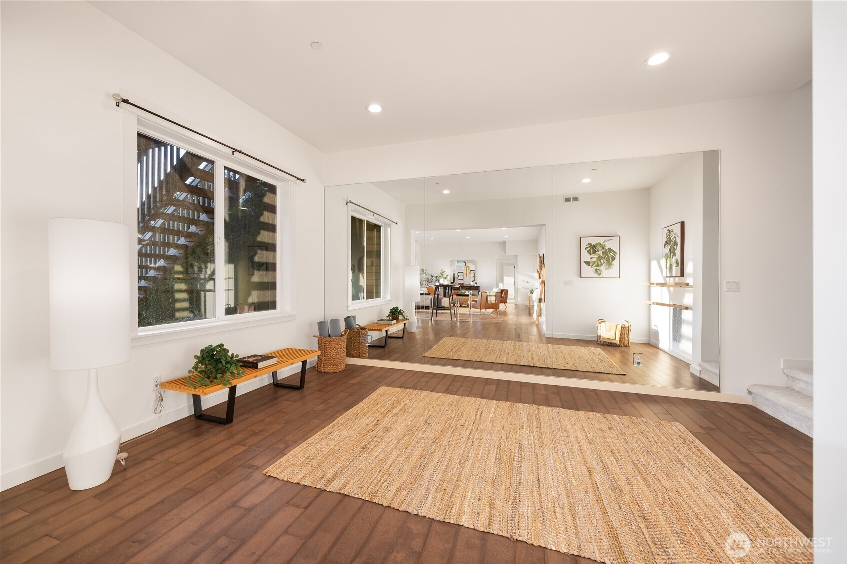 property viewer photo 30