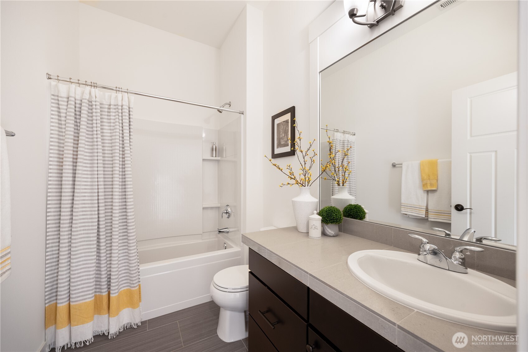 property viewer photo 34