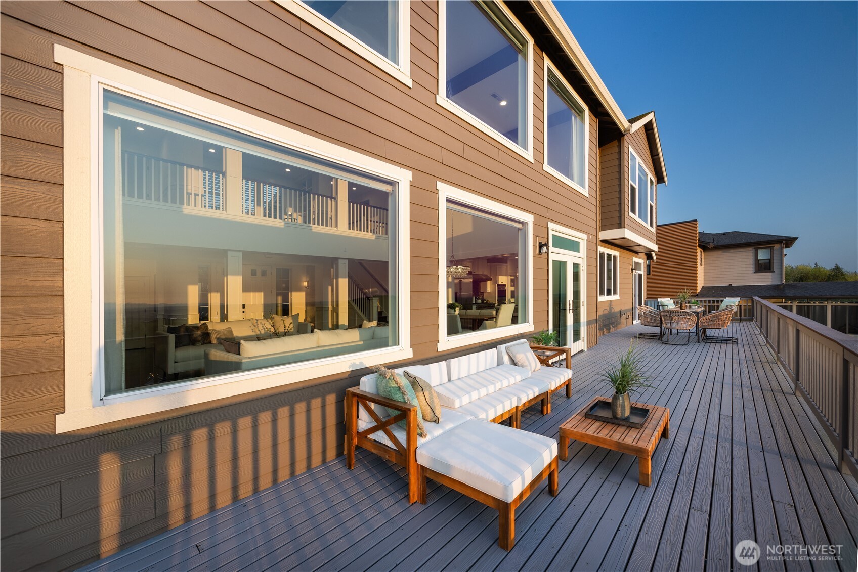 property viewer photo 35