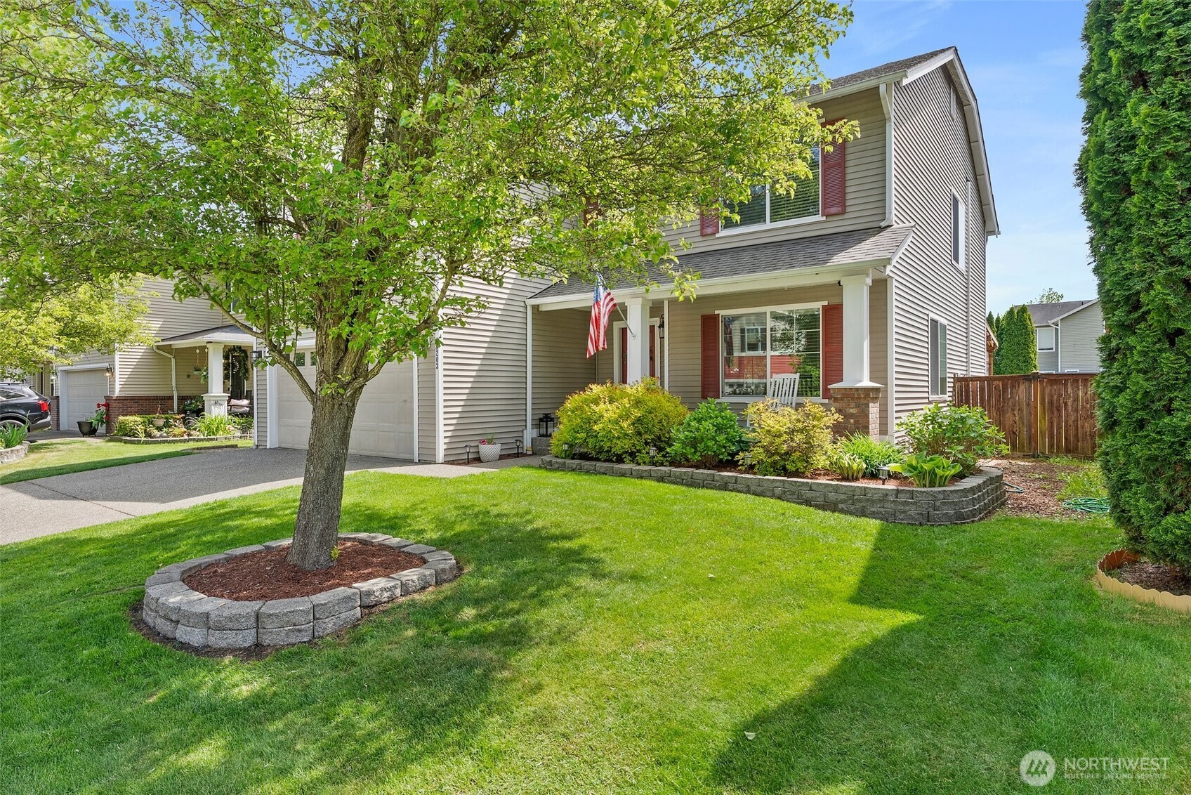 property viewer photo 1