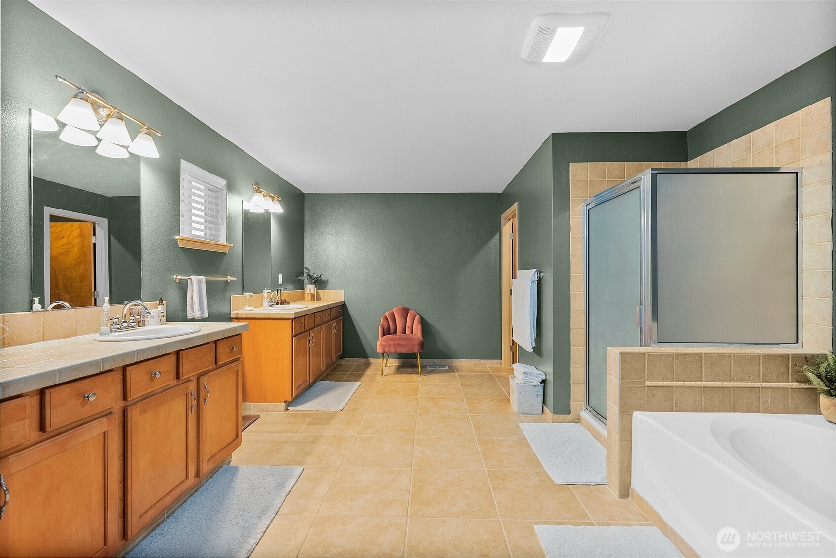 property viewer photo 21