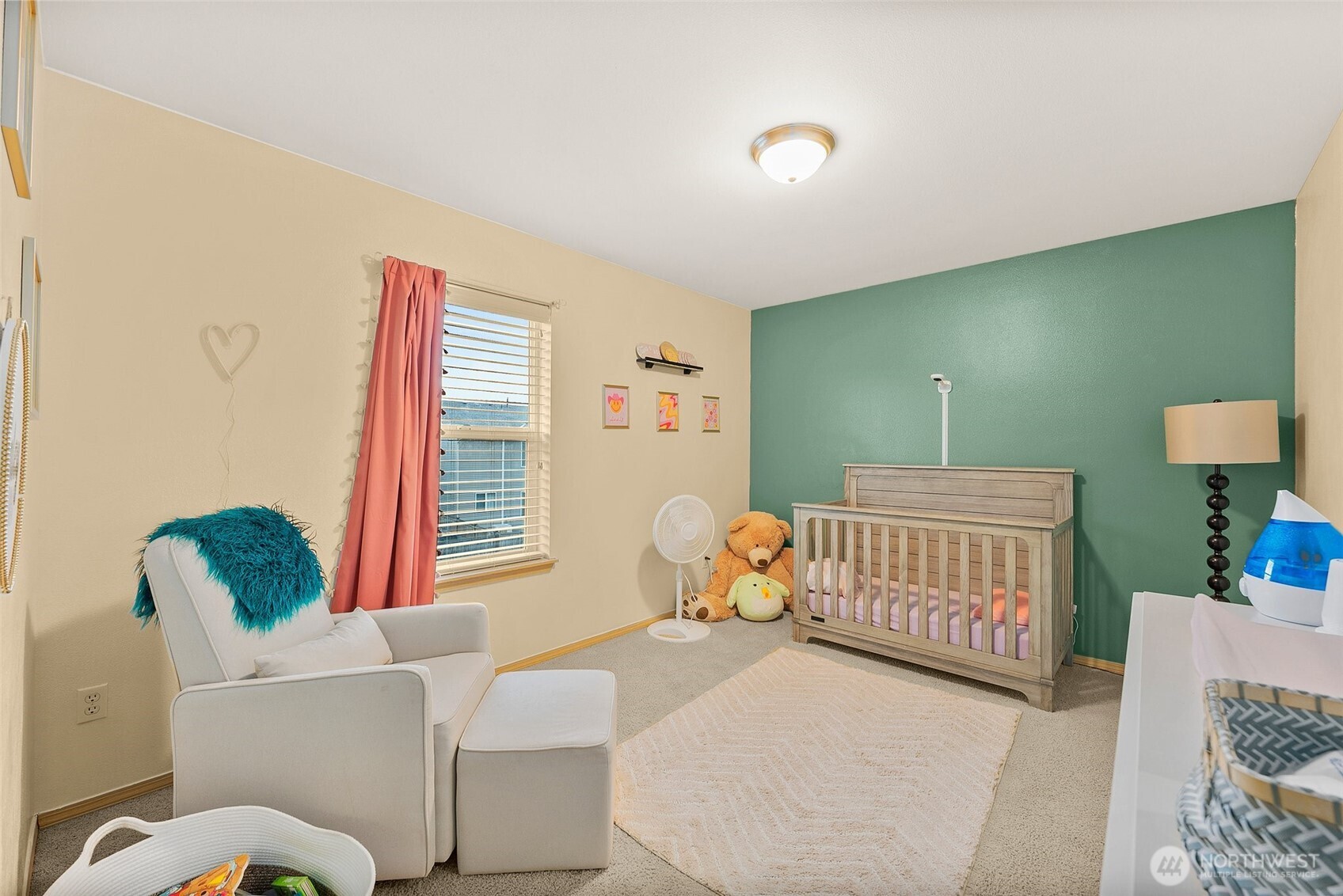 property viewer photo 27