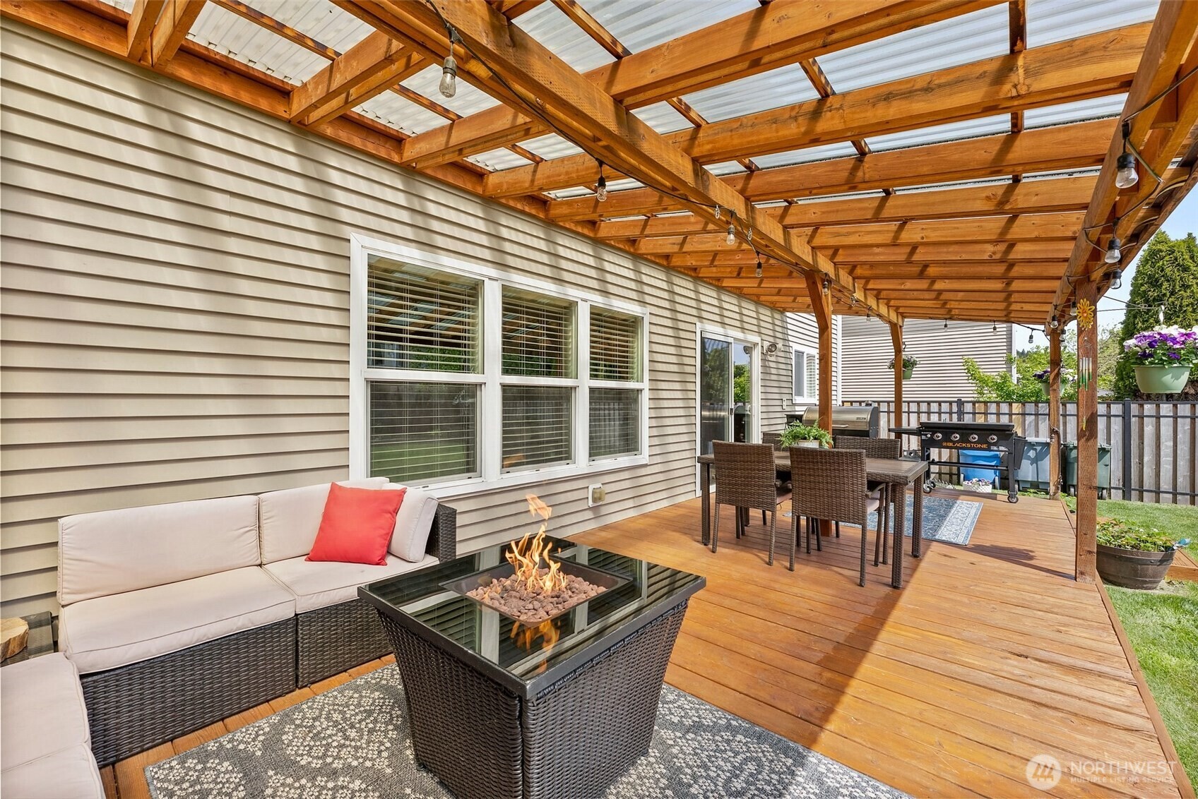 property viewer photo 32