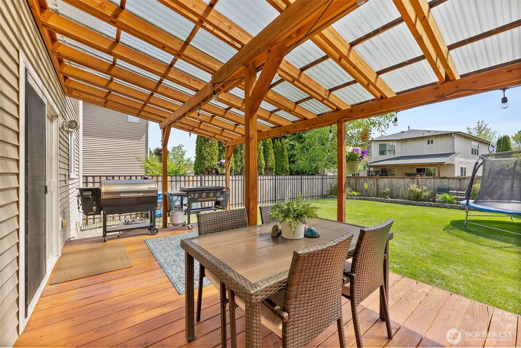 property viewer photo 33