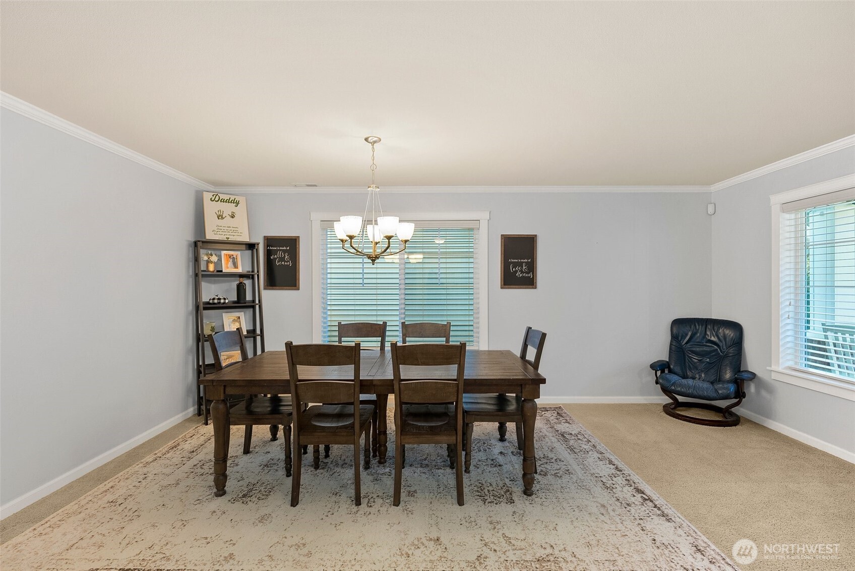 property viewer photo 4