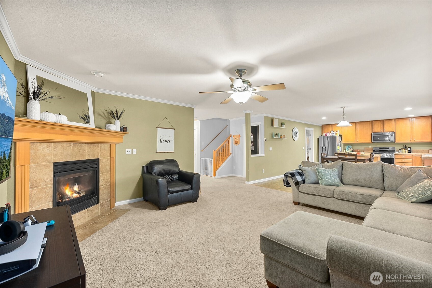 property viewer photo 5
