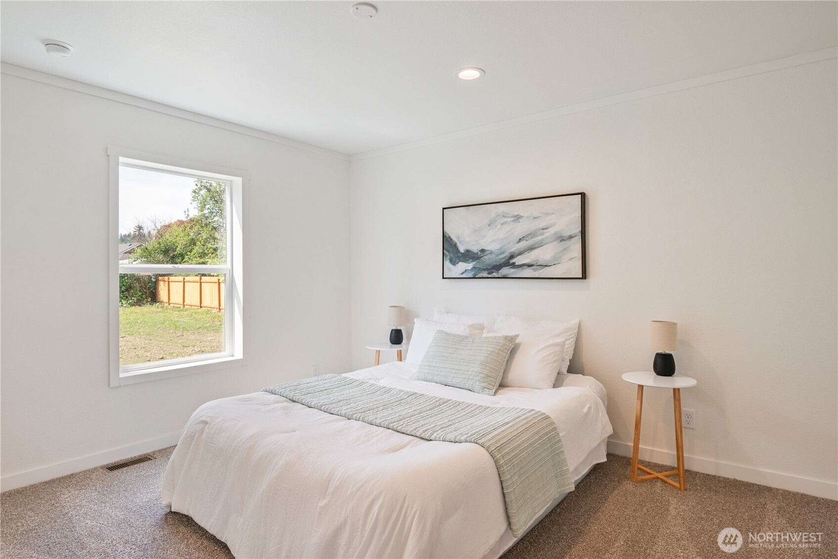 property viewer photo 13