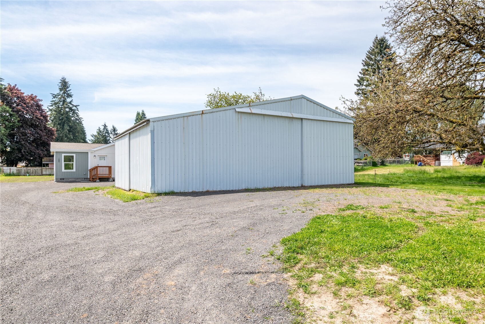 property viewer photo 21