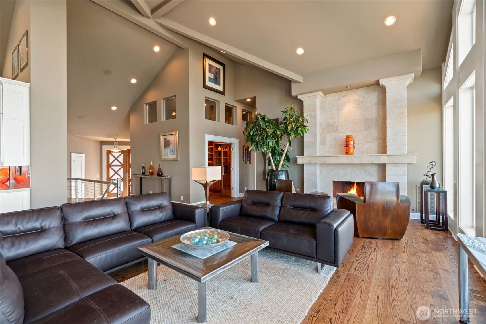 property viewer photo 11