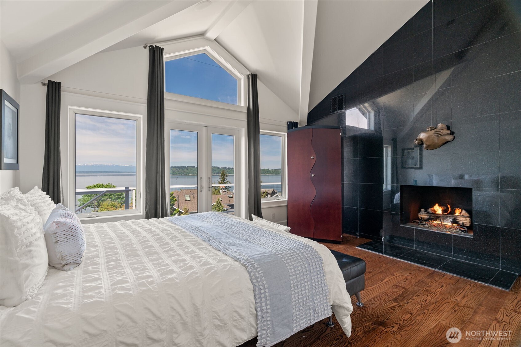 property viewer photo 22