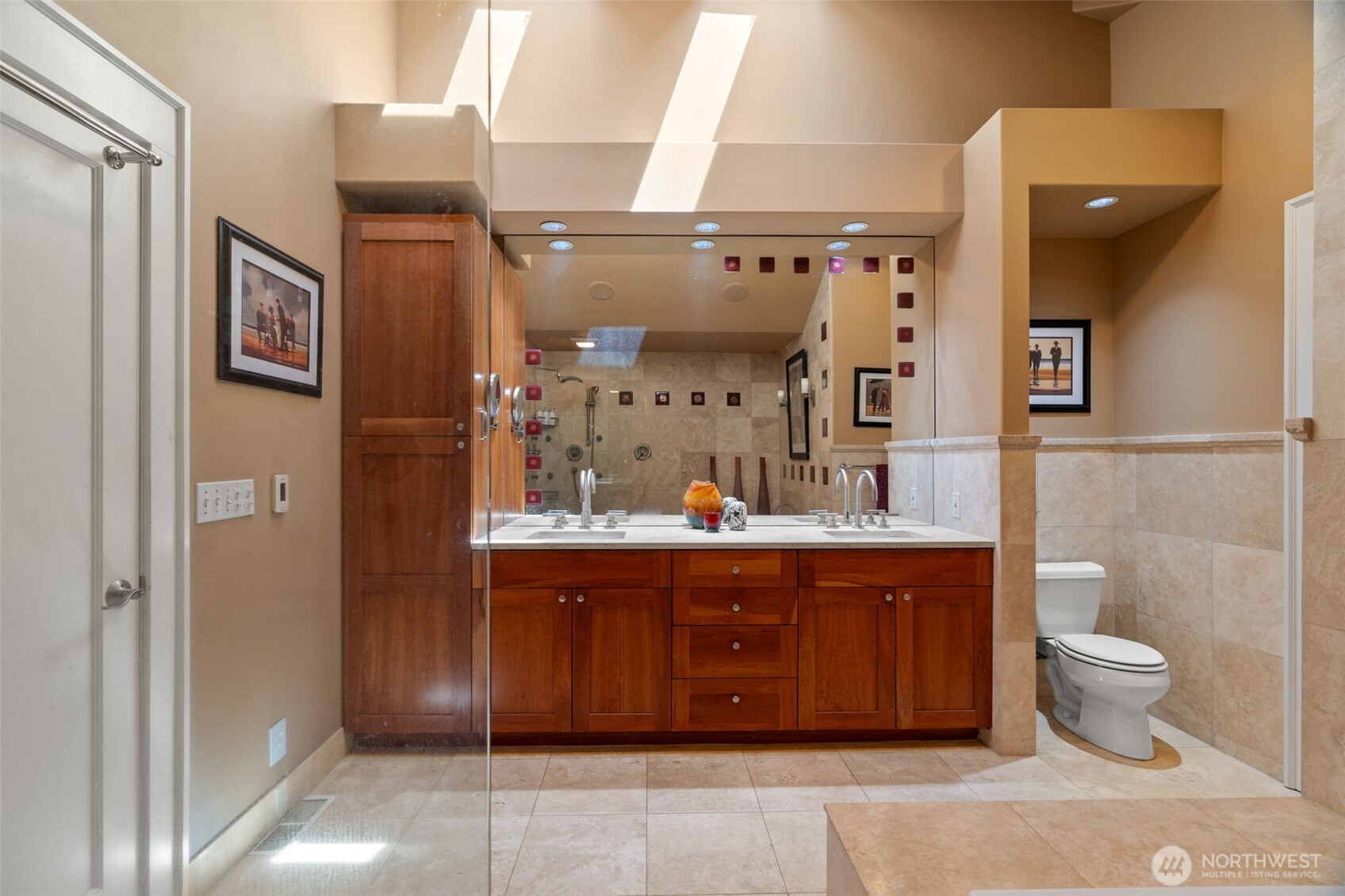 property viewer photo 26