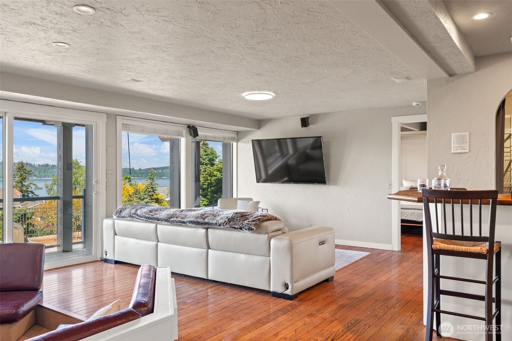 property viewer photo 28