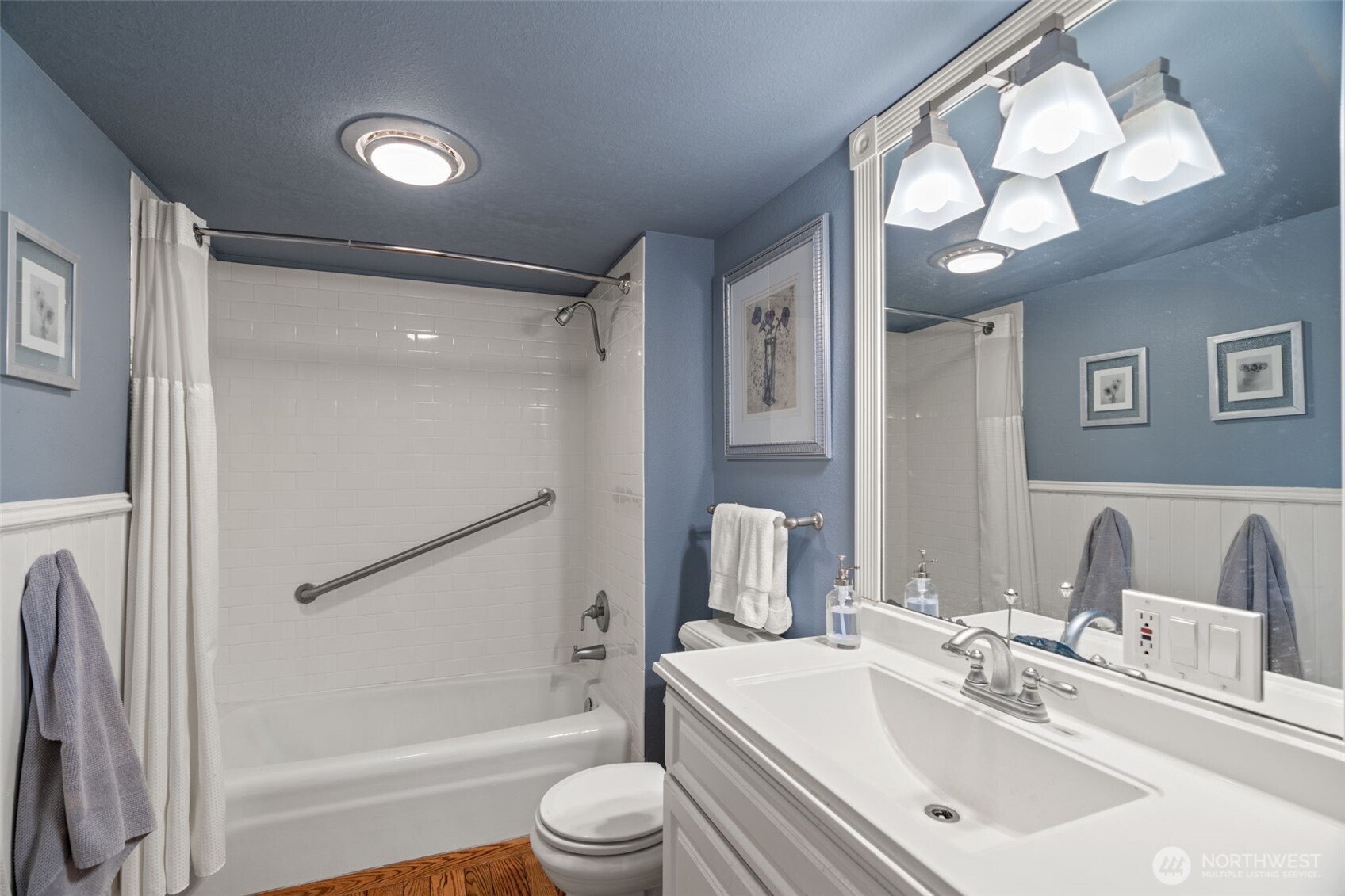property viewer photo 32