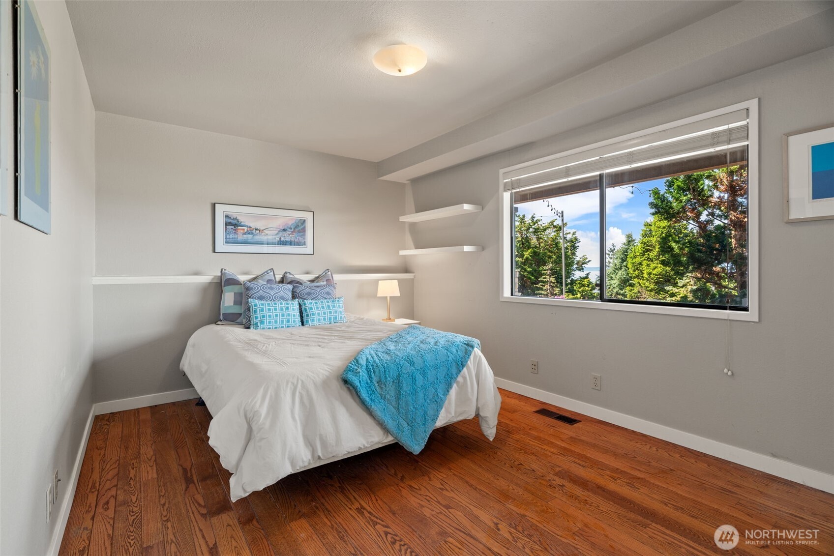 property viewer photo 34