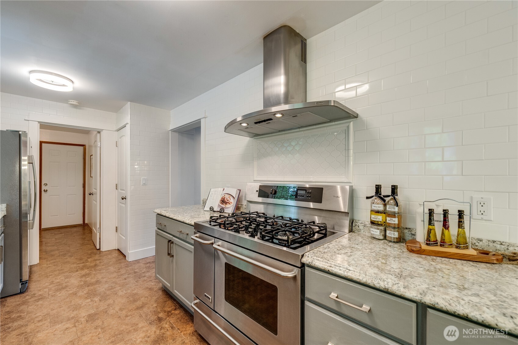 property viewer photo 13