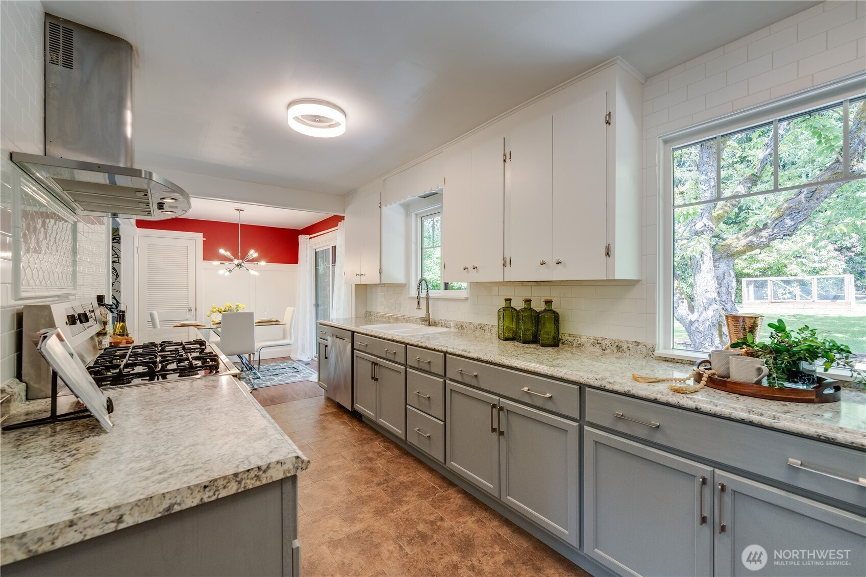 property viewer photo 14