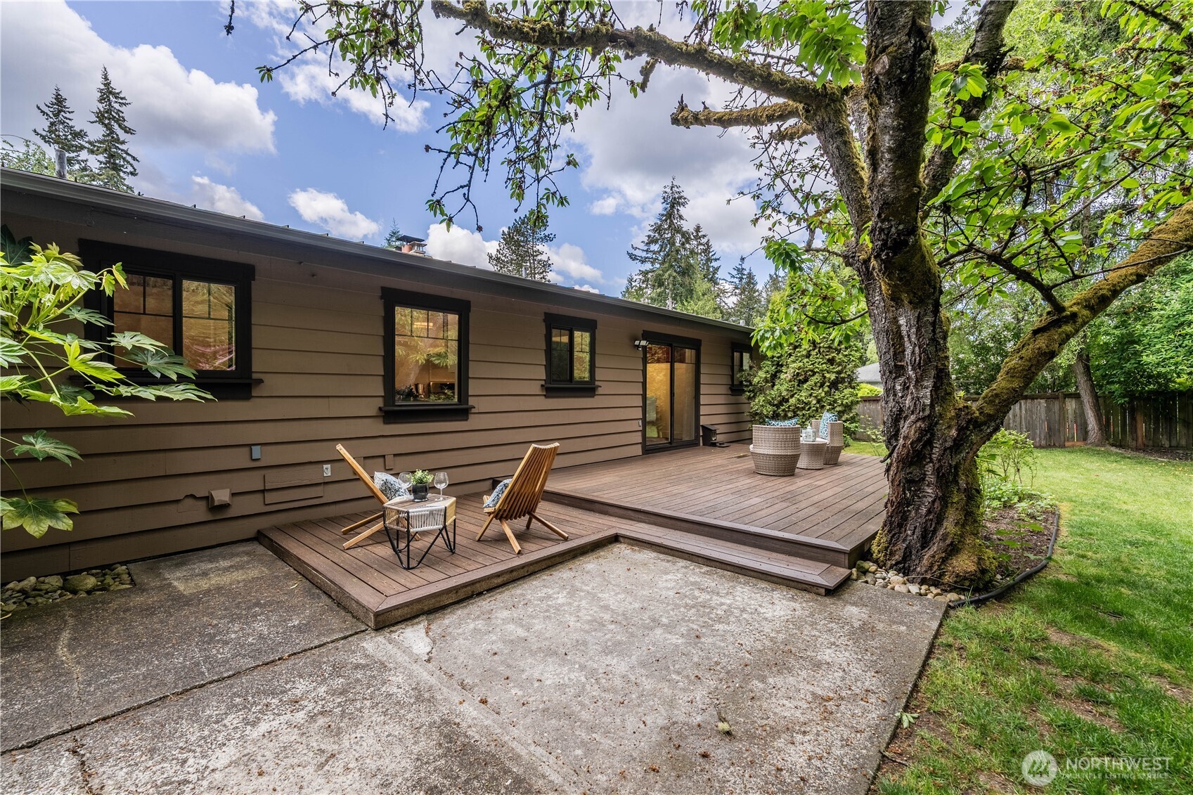 property viewer photo 32