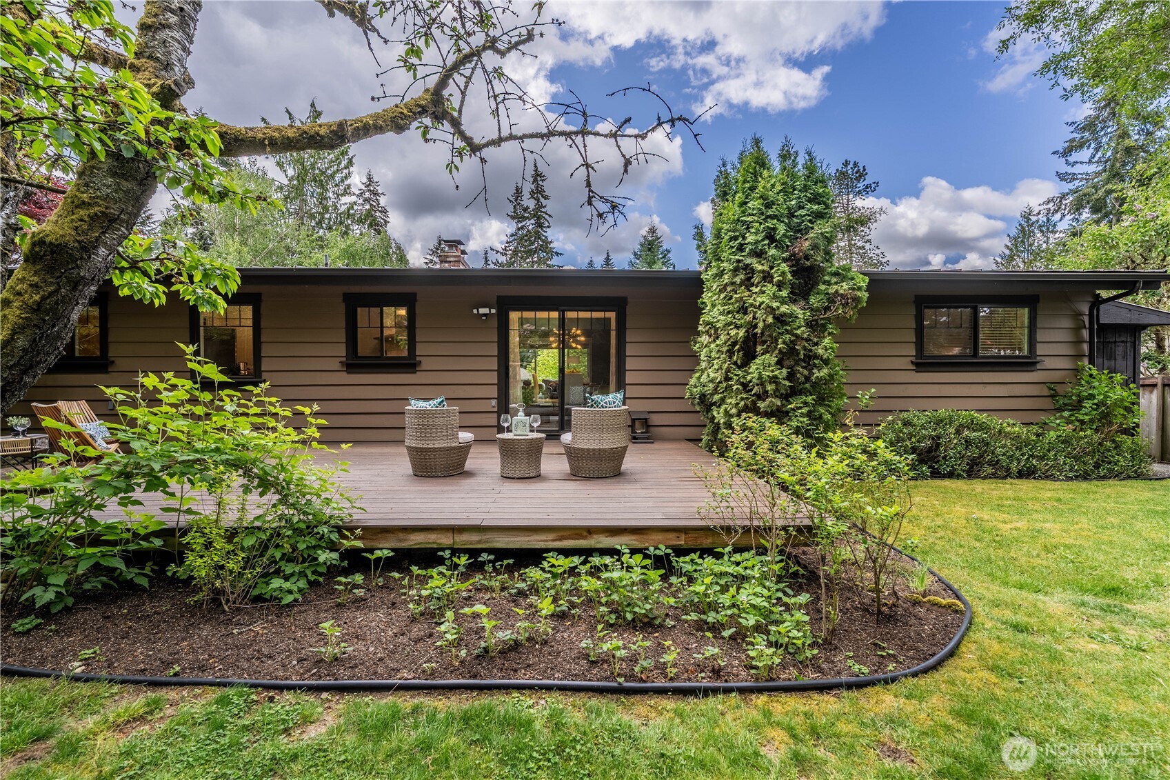 property viewer photo 34