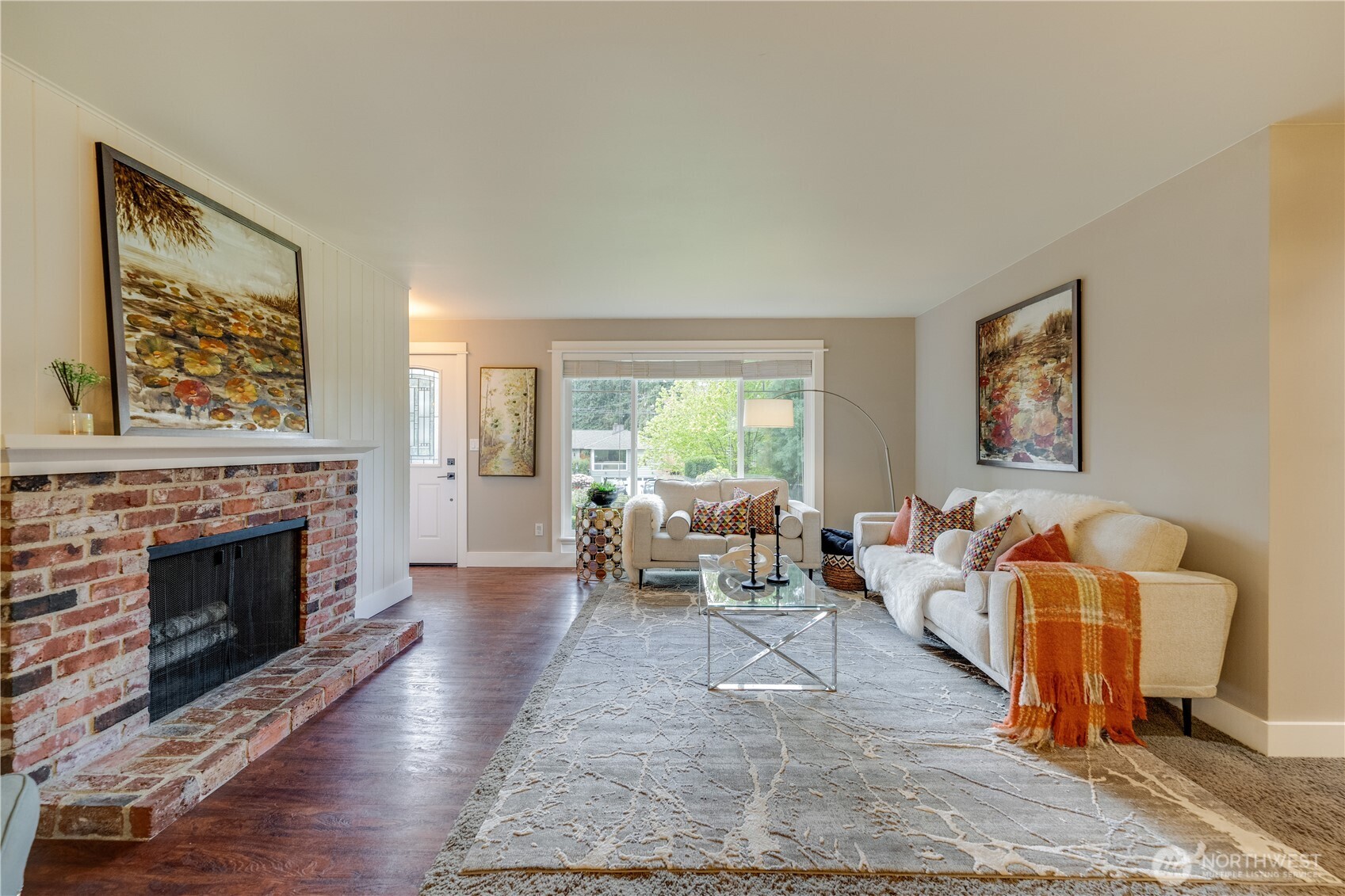 property viewer photo 5