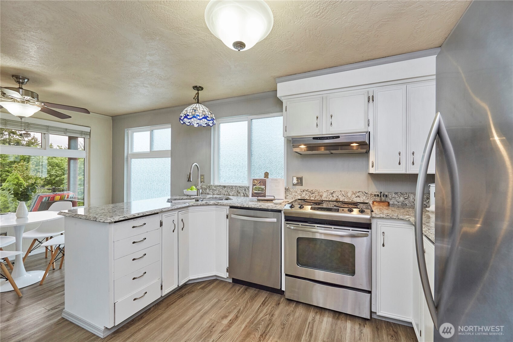 property viewer photo 17