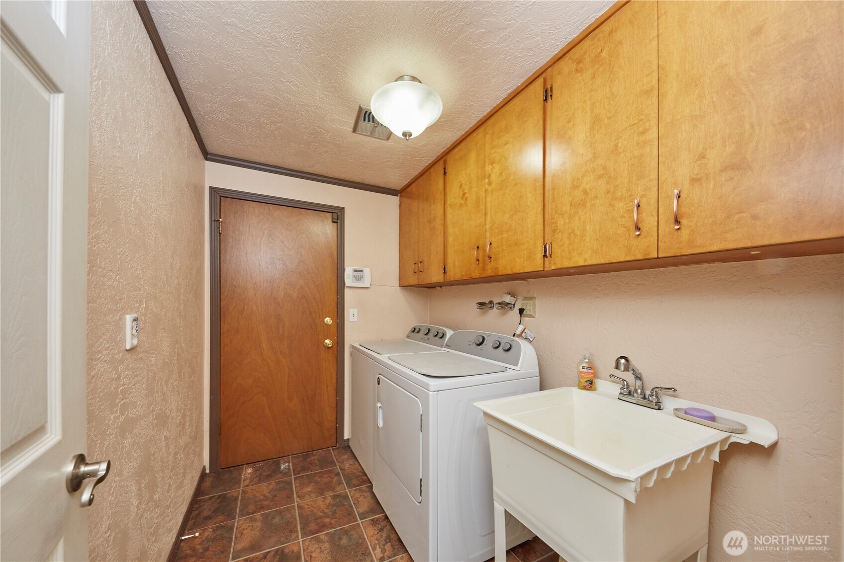 property viewer photo 29