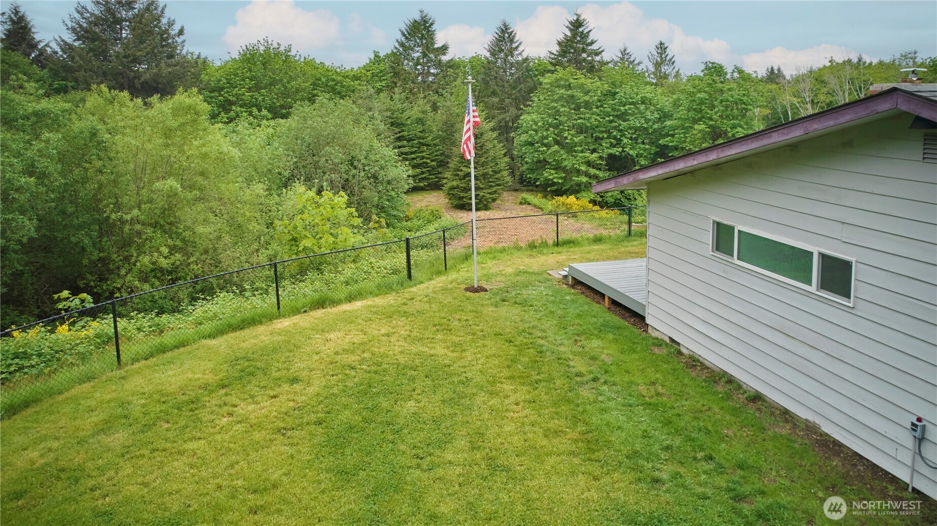 property viewer photo 33