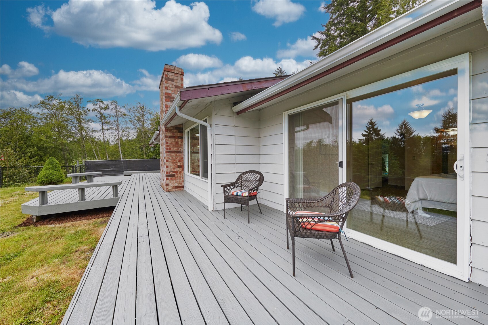 property viewer photo 9