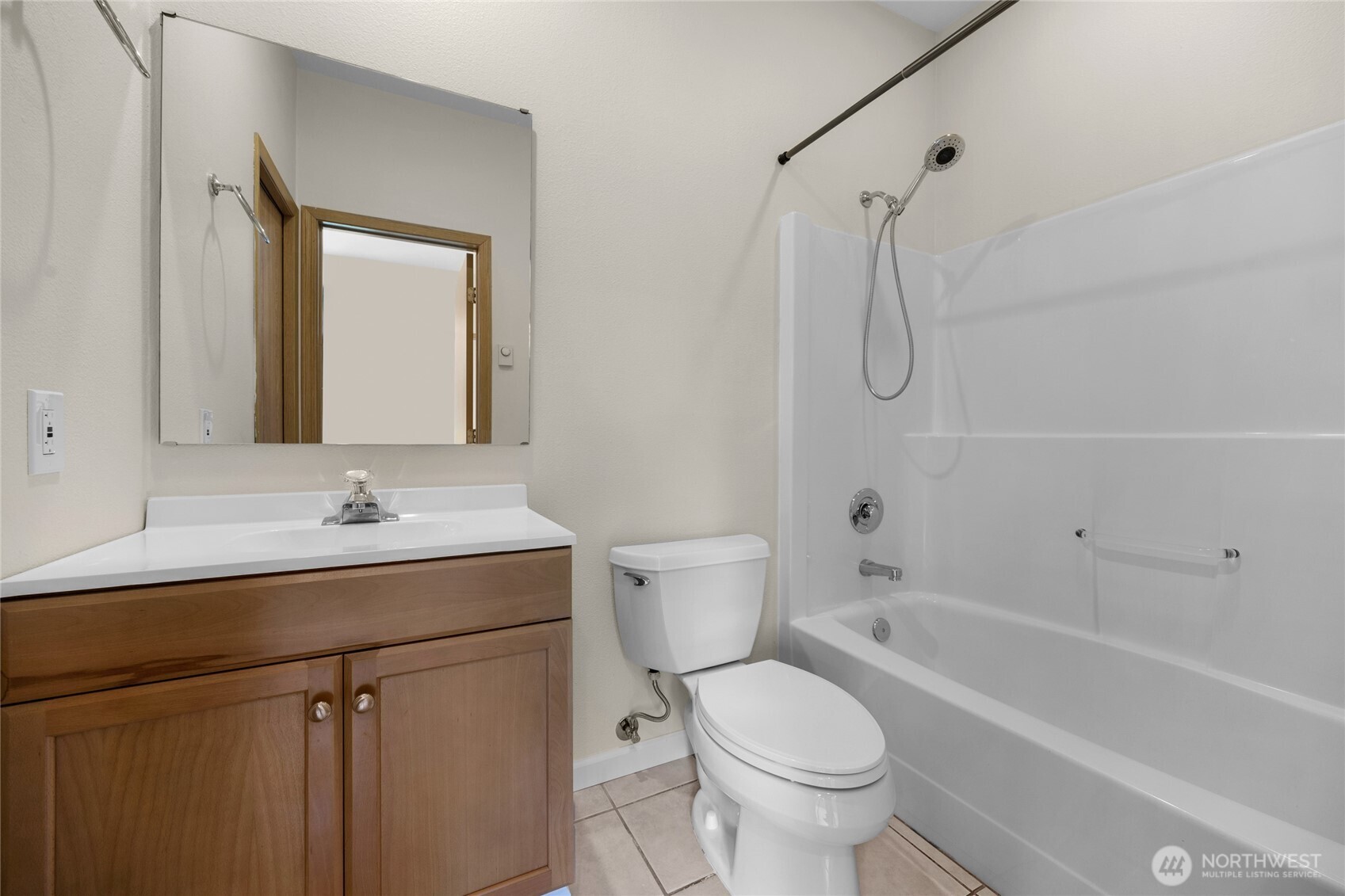 property viewer photo 20