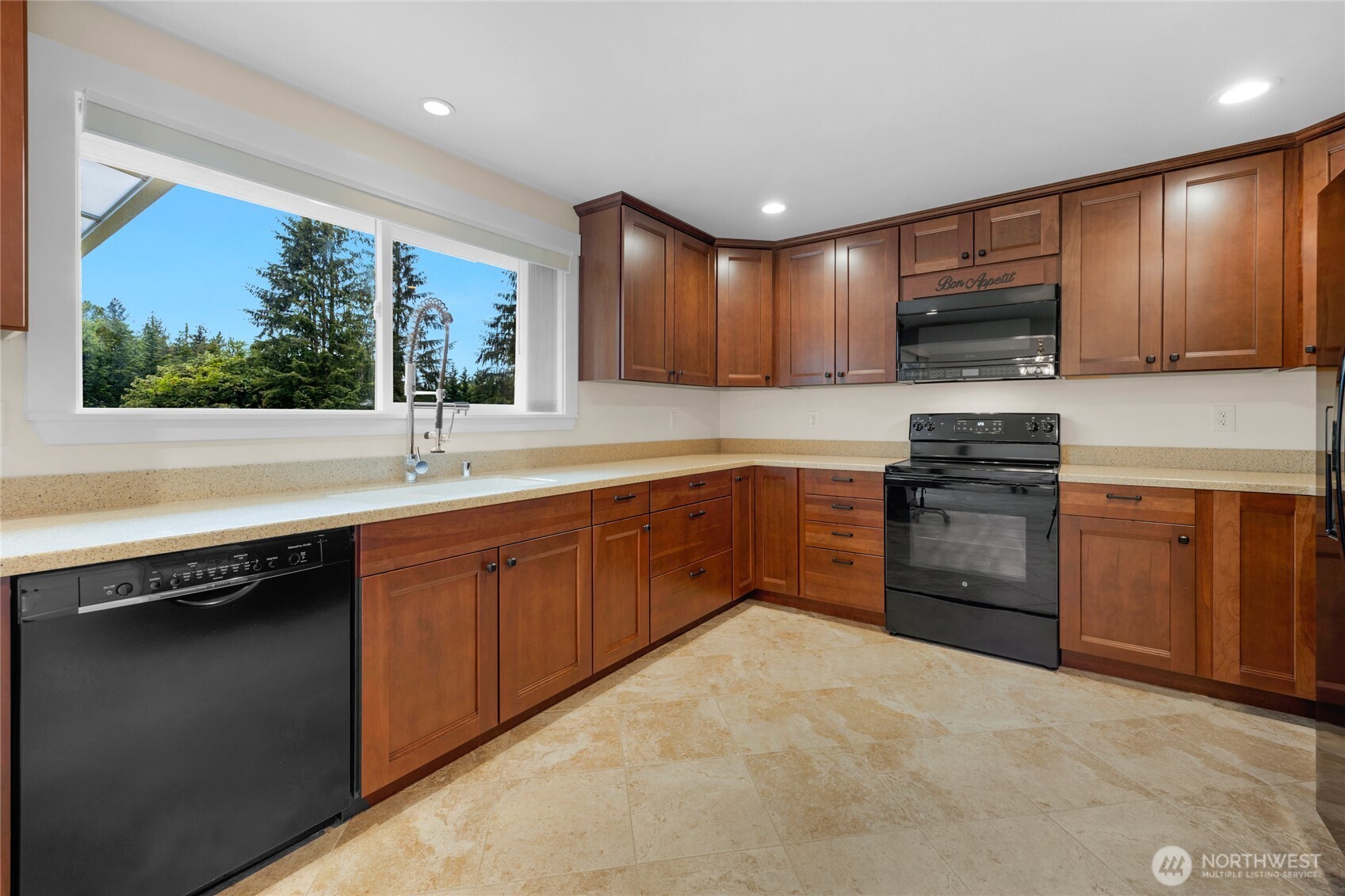 property viewer photo 5
