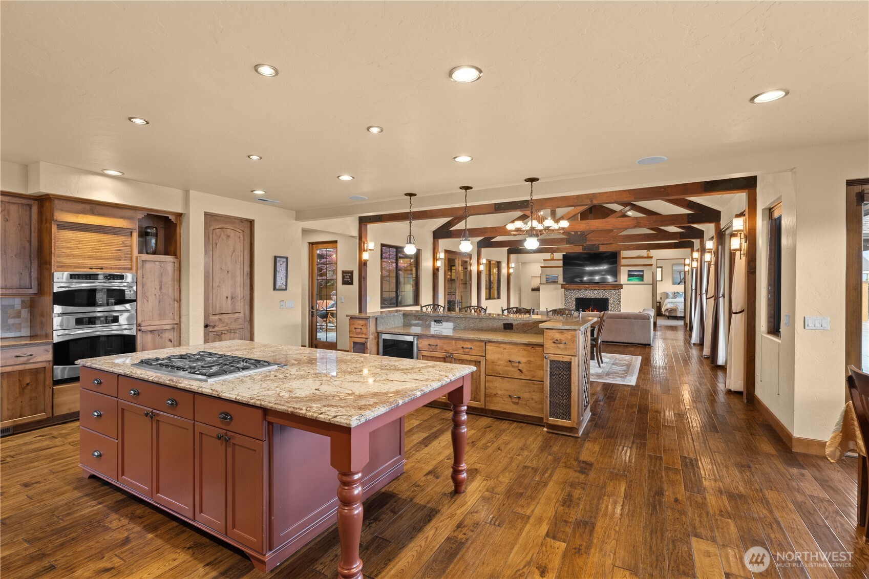 property viewer photo 12