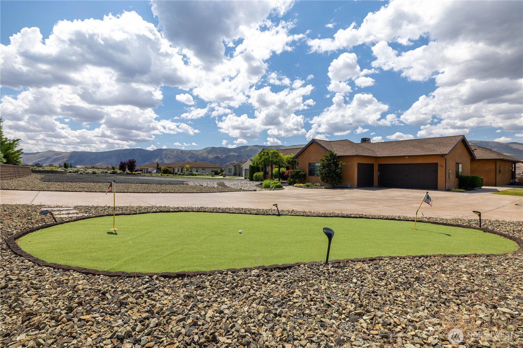 property viewer photo 34
