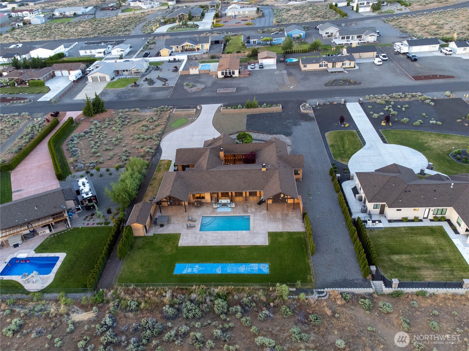 property viewer photo 38