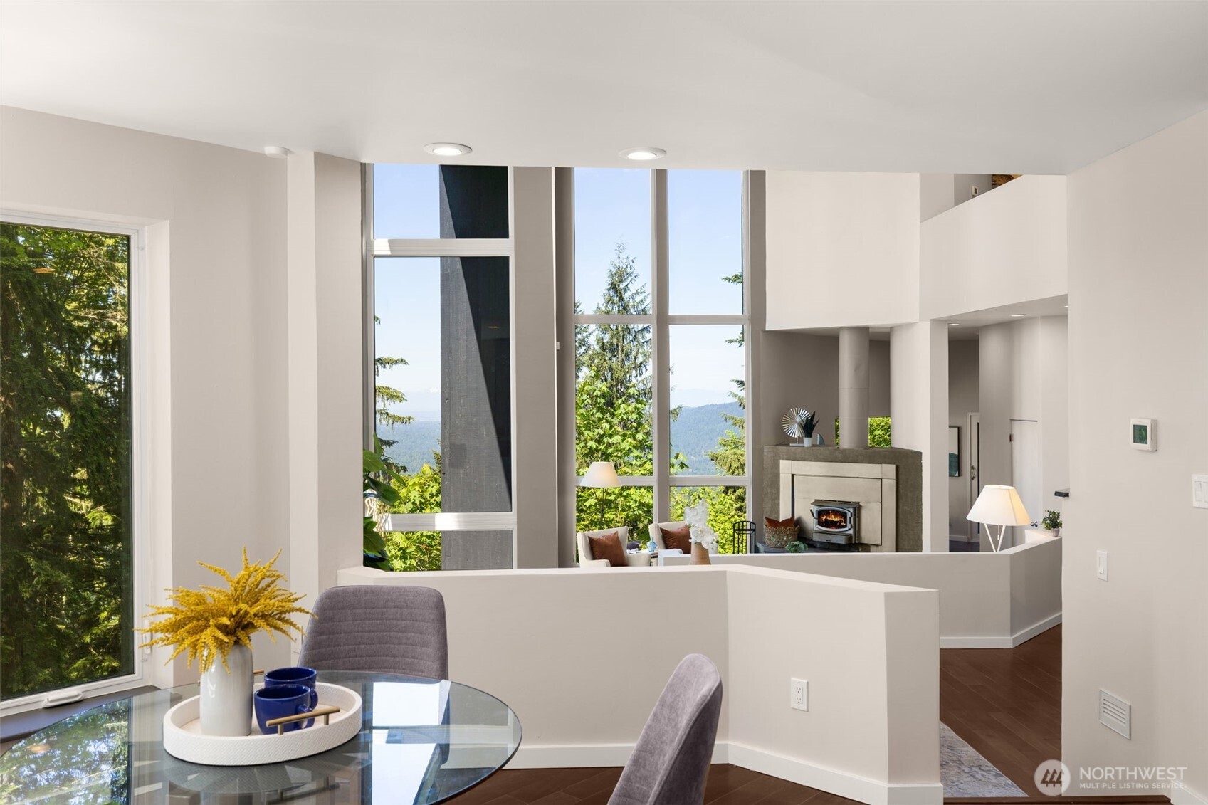 property viewer photo 10