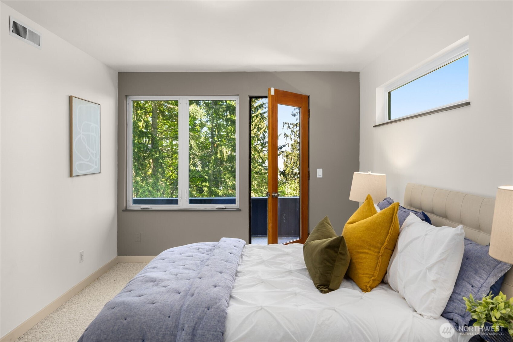 property viewer photo 26