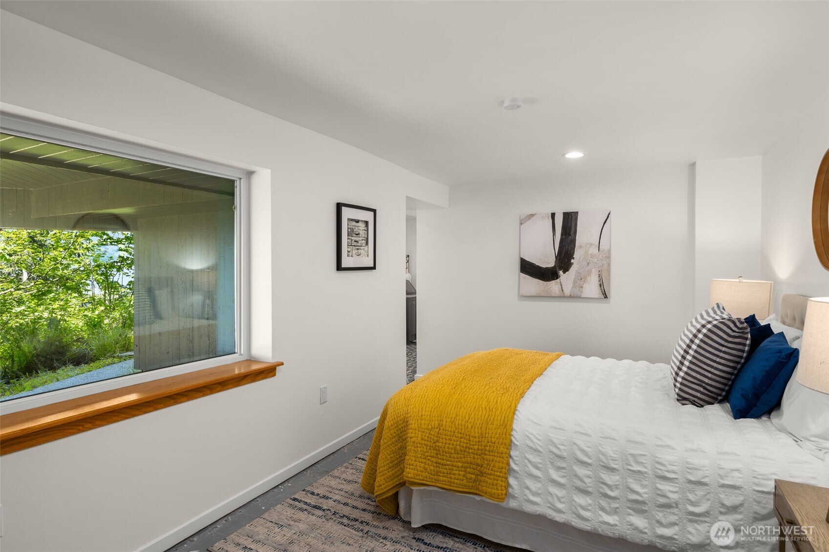 property viewer photo 30
