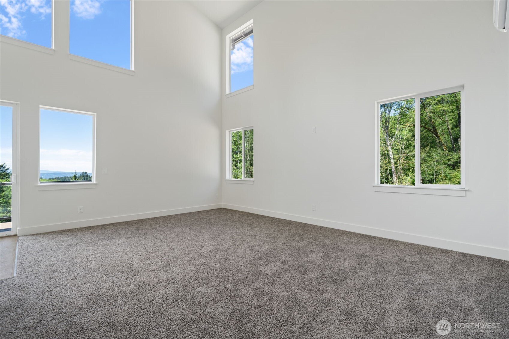property viewer photo 12