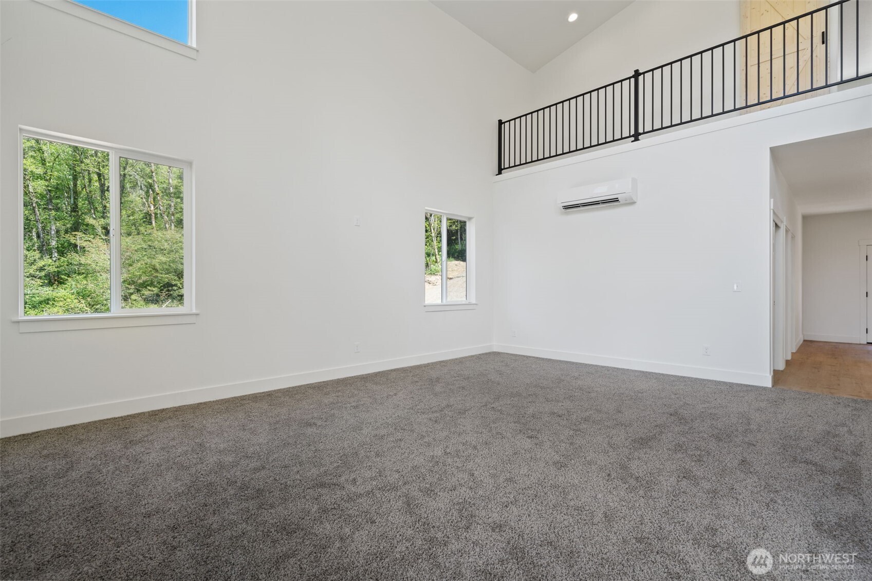 property viewer photo 13
