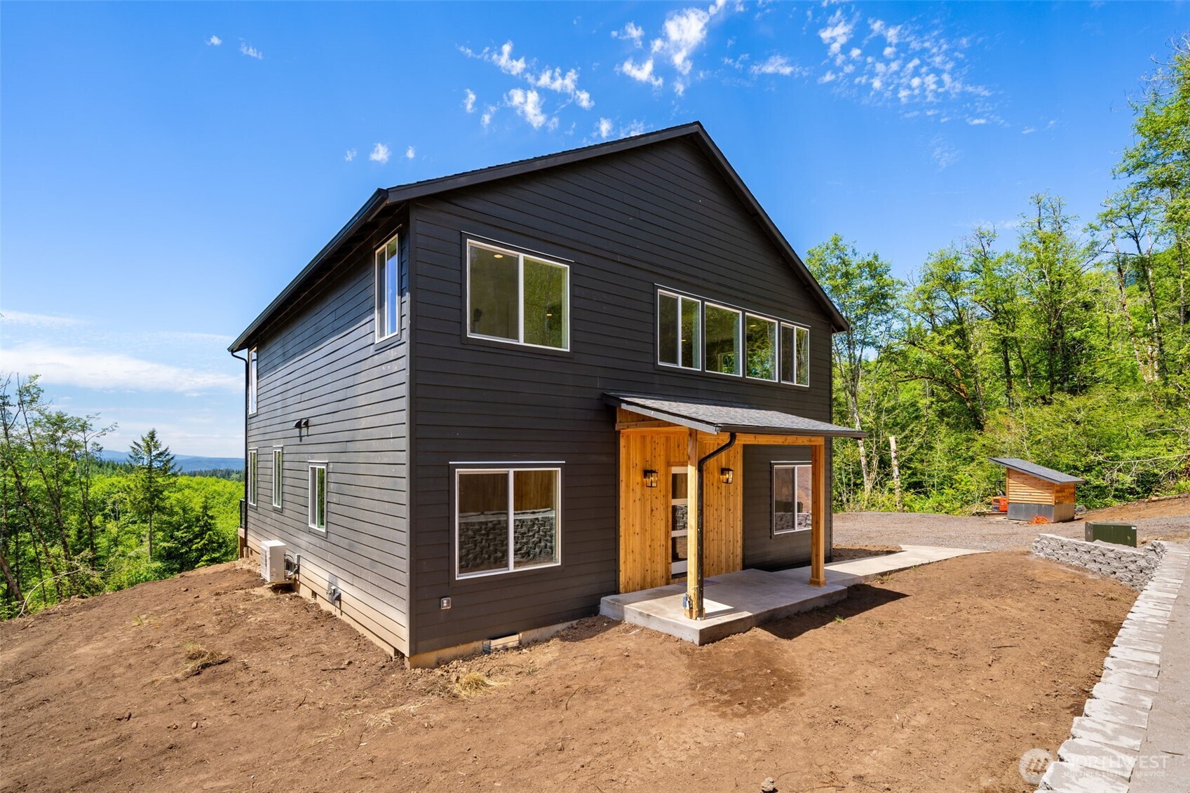 property viewer photo 2
