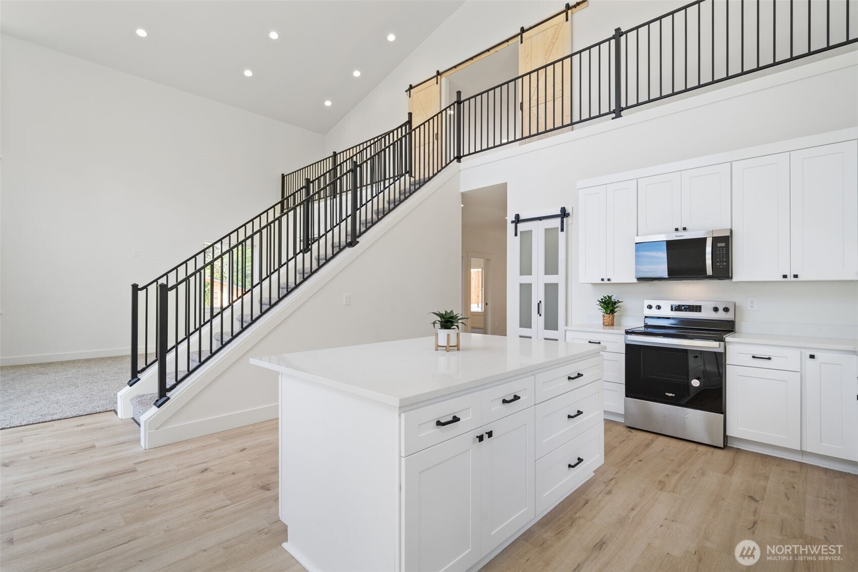 property viewer photo 20
