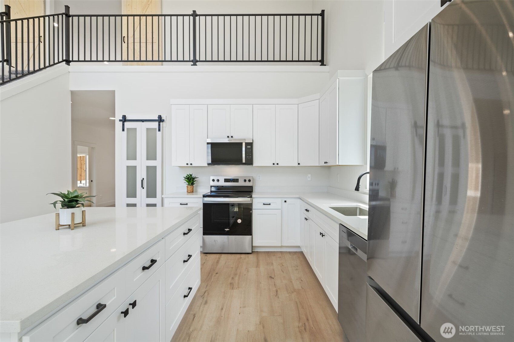 property viewer photo 21