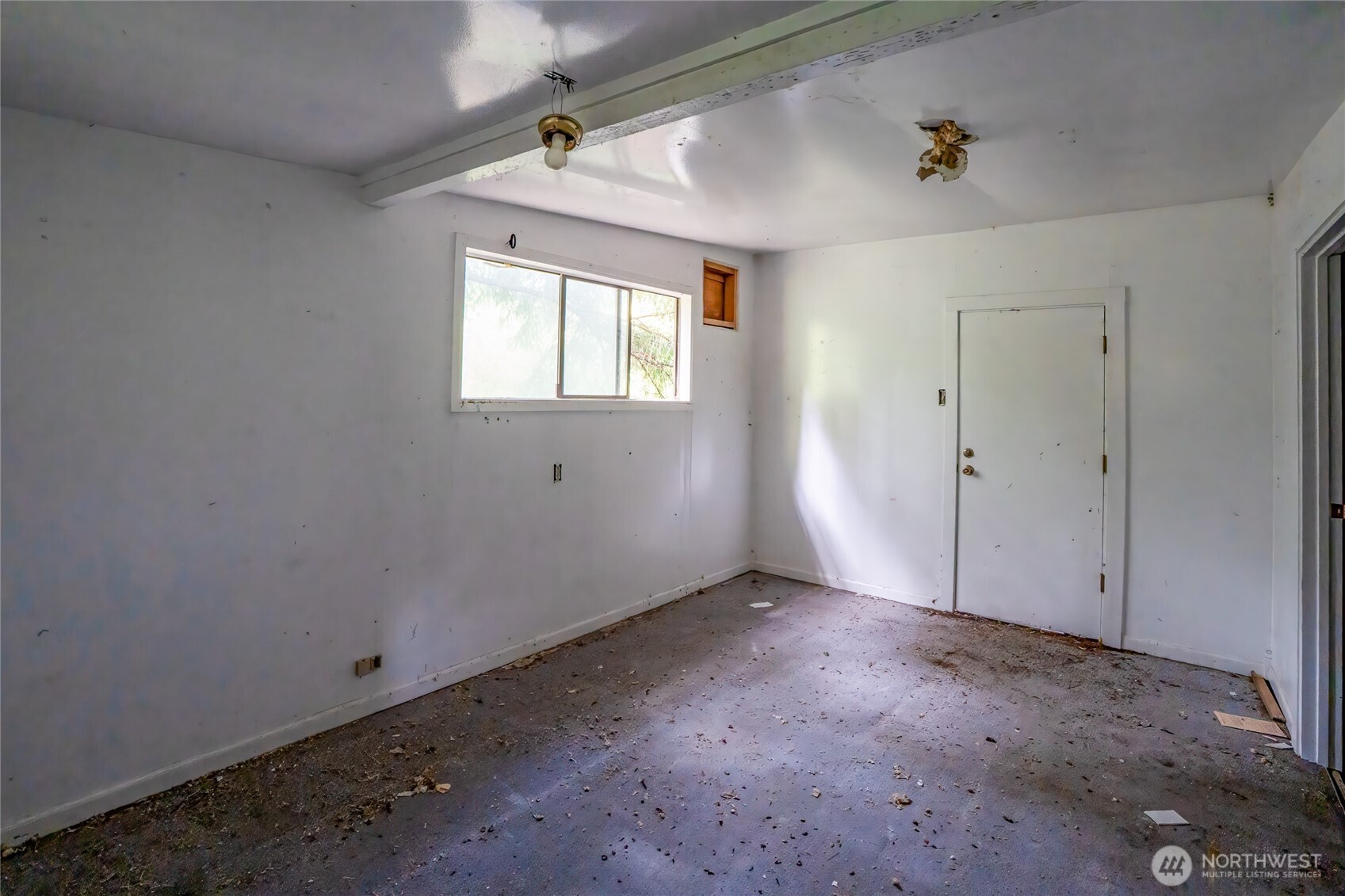 property viewer photo 17