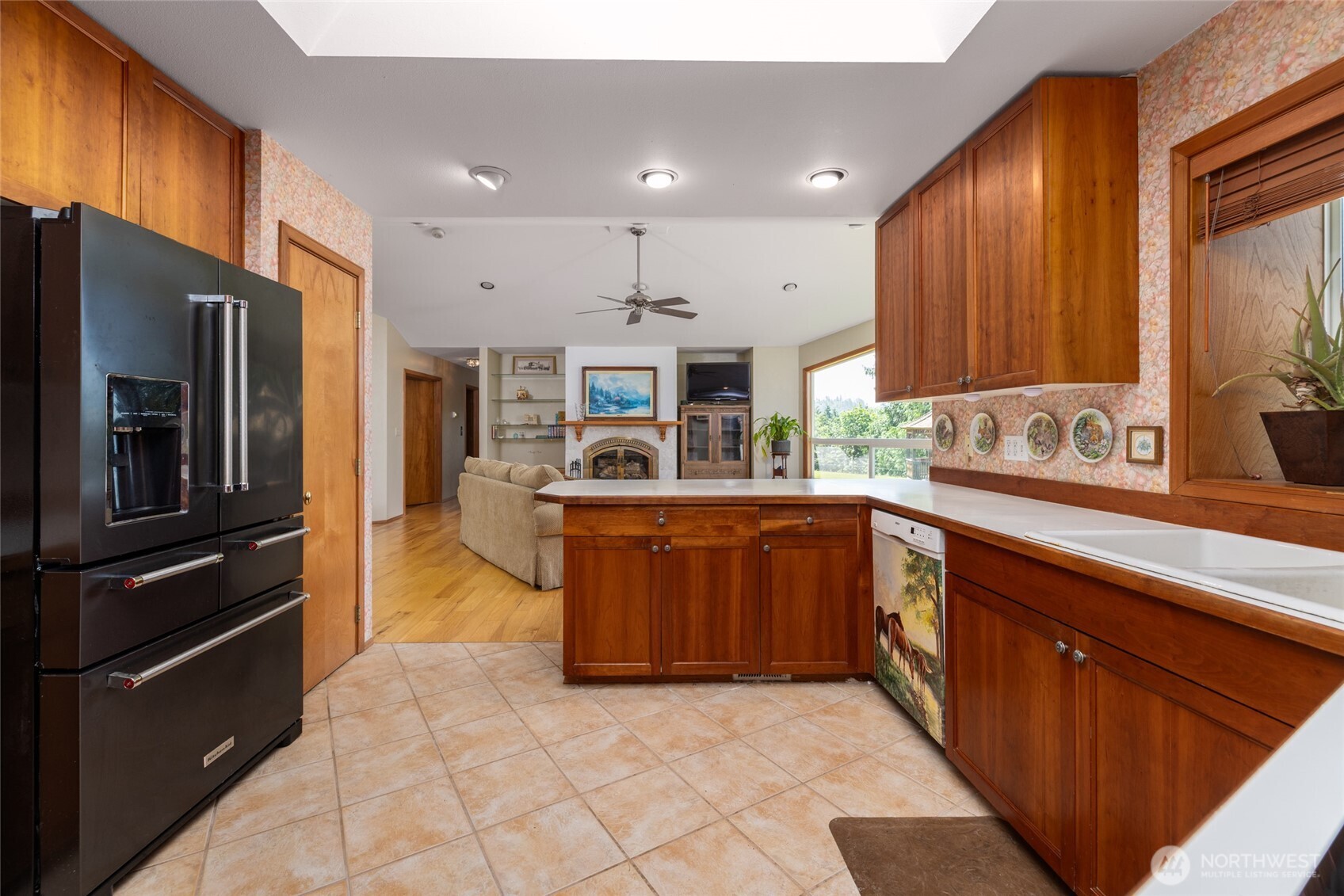 property viewer photo 10