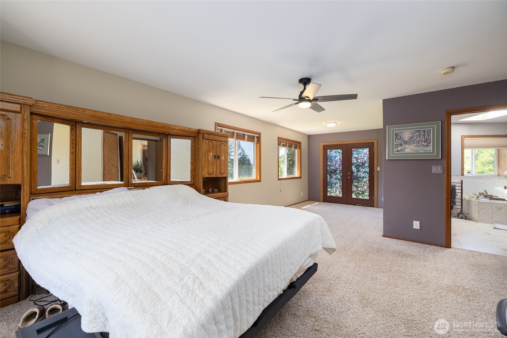 property viewer photo 16