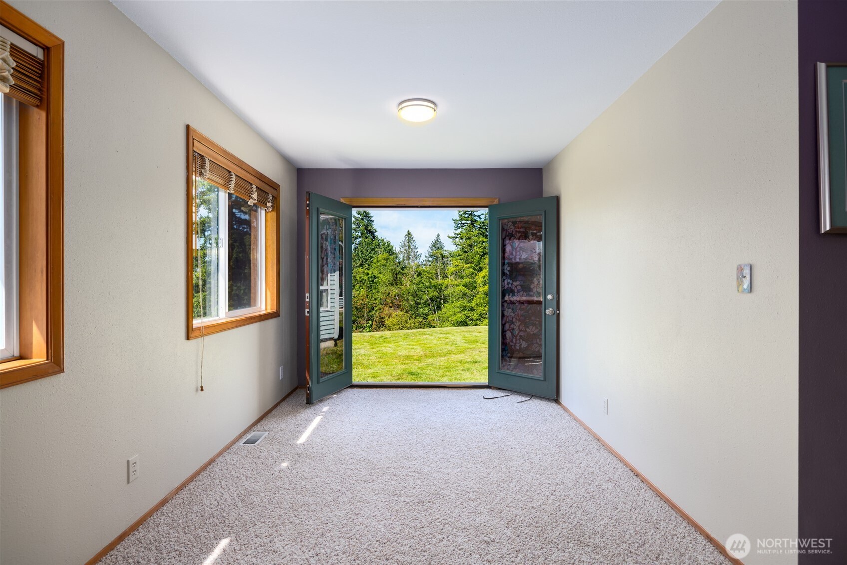property viewer photo 17