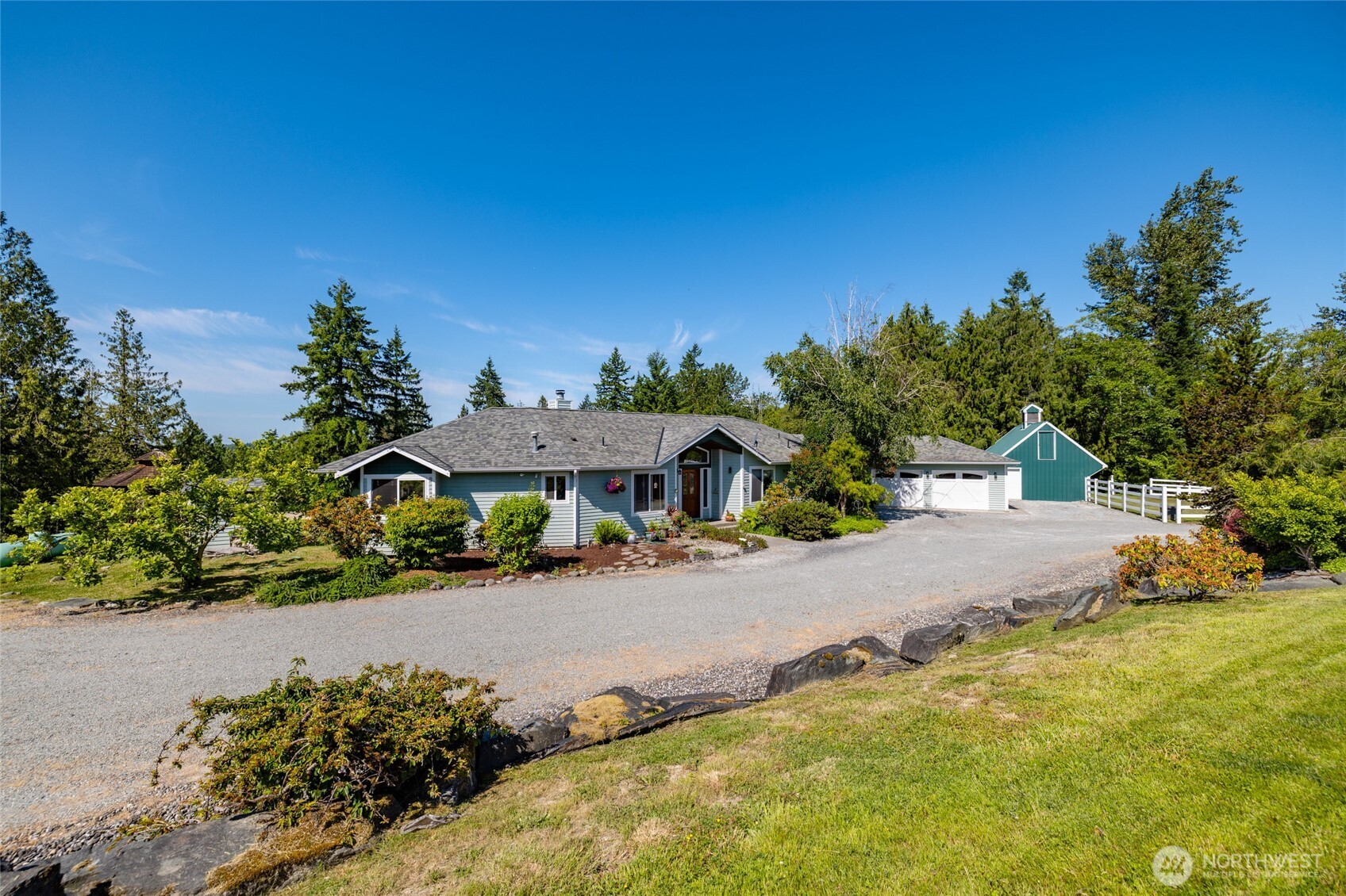 property viewer photo 33