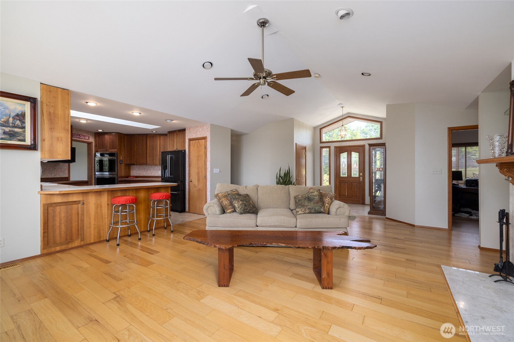 property viewer photo 8