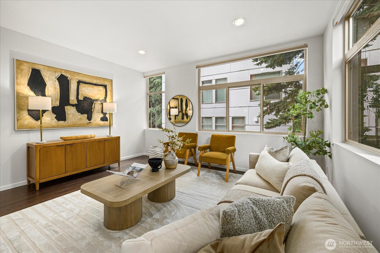 property viewer photo 10