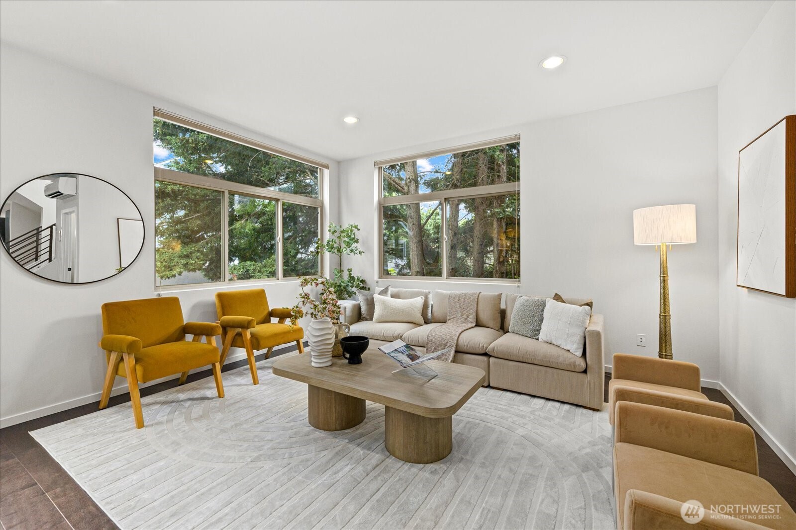 property viewer photo 11